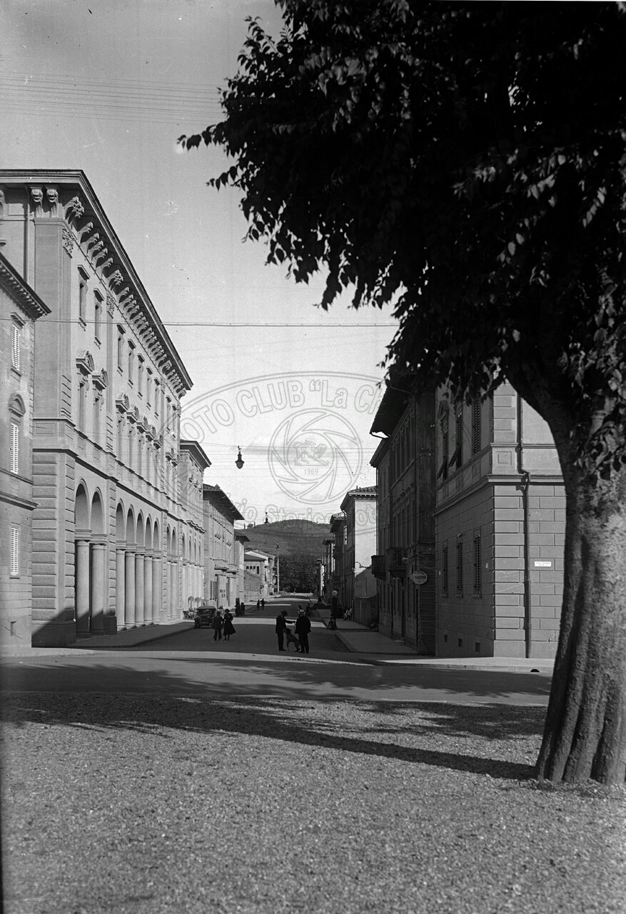 Via Roma e Via Crispi