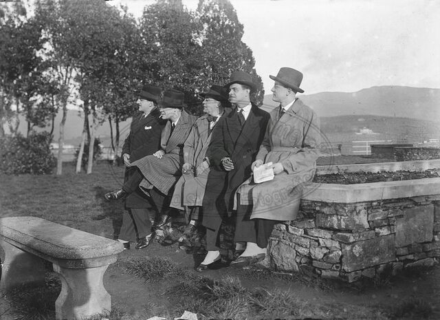 Gruppo di amiconi
