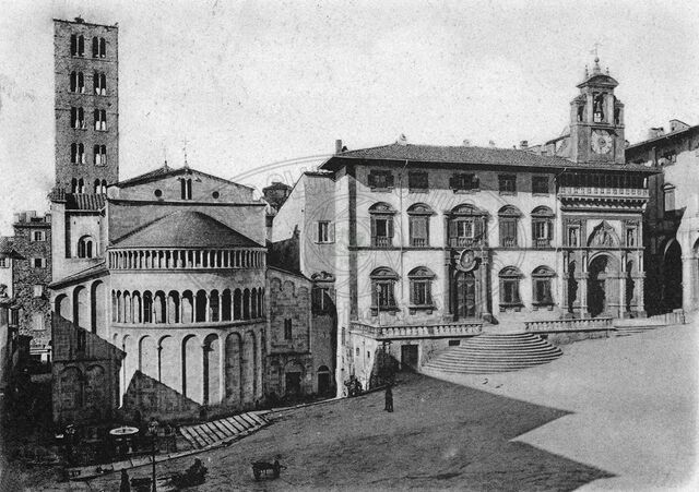 Scorcio di Piazza Grande