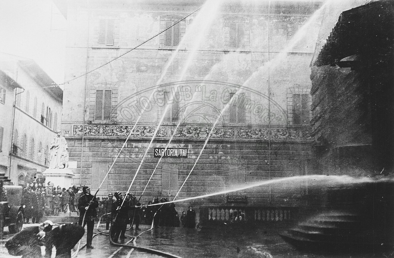 Pompieri (poi Vigili del Fuoco)