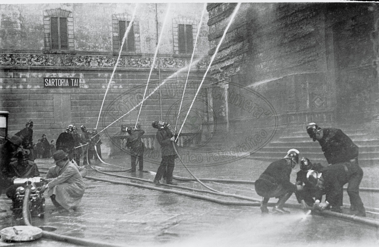 Pompieri (poi Vigili del Fuoco)