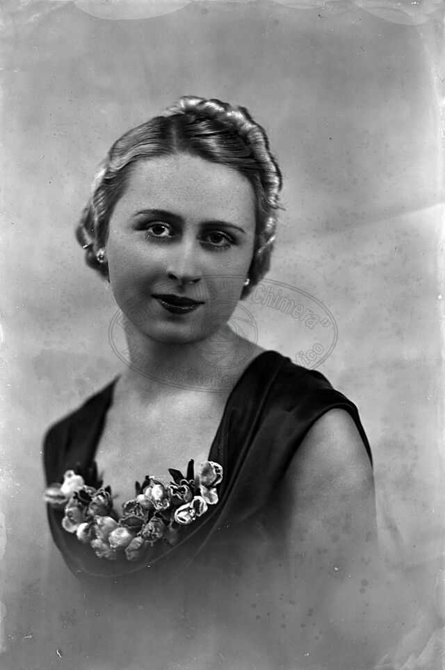 Ritratto di giovane donna