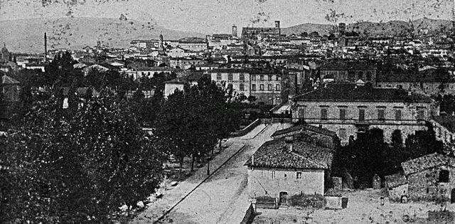 Panorama della parte bassa della città