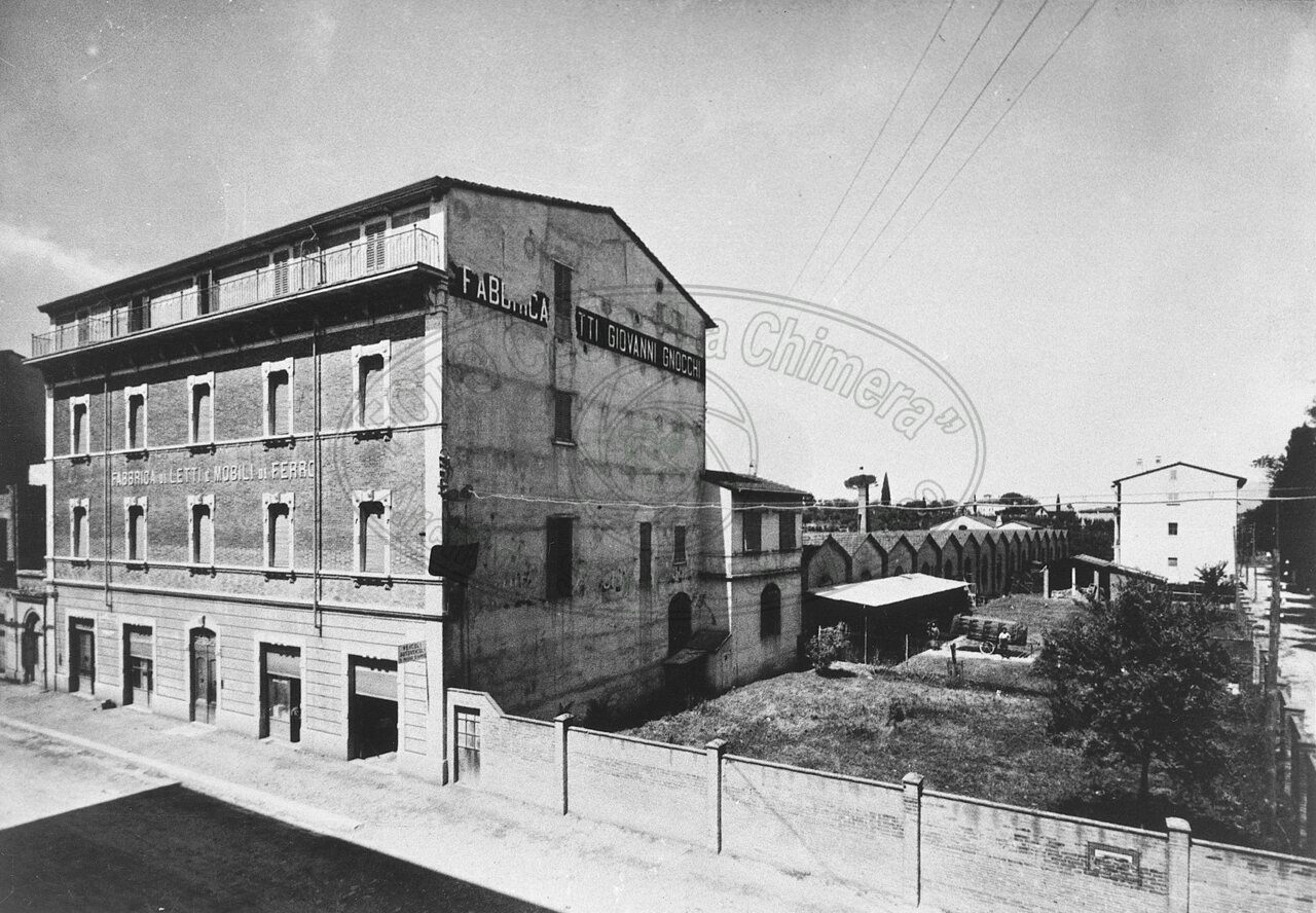 Fabbrica di mobili in ferro