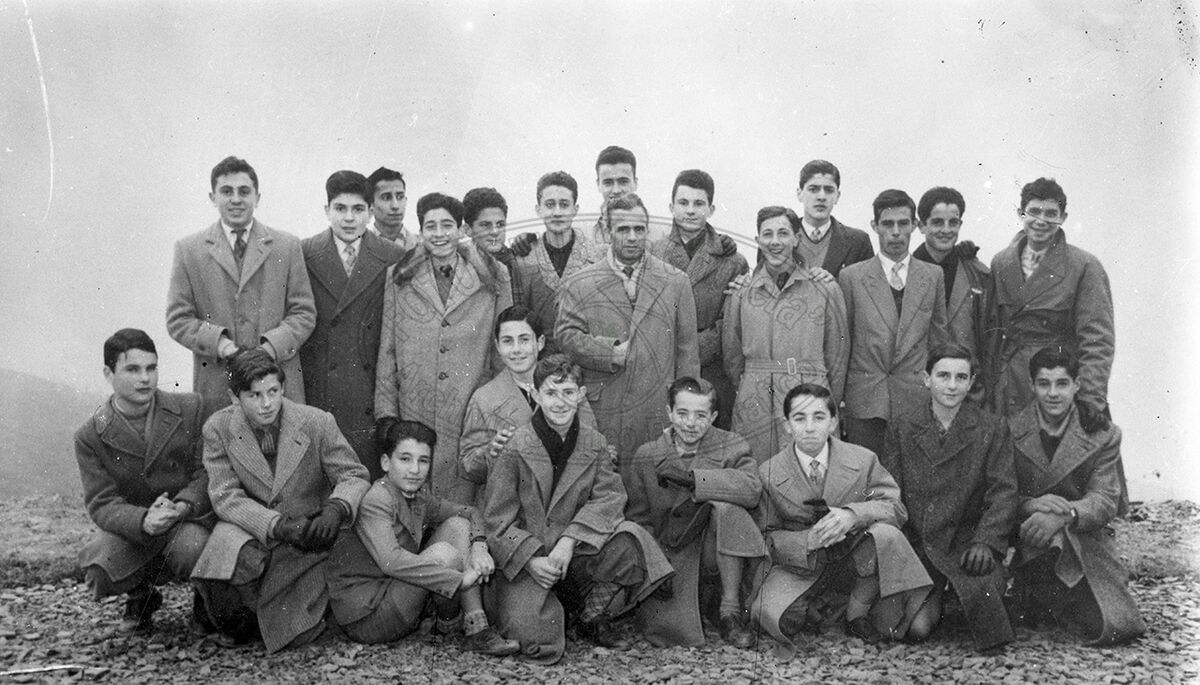 Gruppo di ginnasti