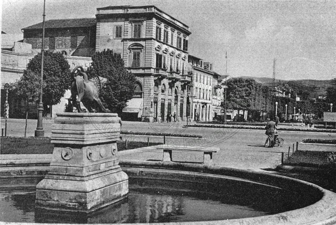 Vasca con Chimera