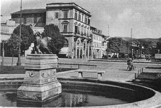 Vasca con Chimera