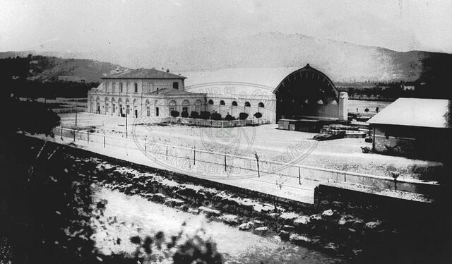 Stazione ferroviaria