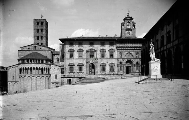 Piazza Grande (o Vasari)