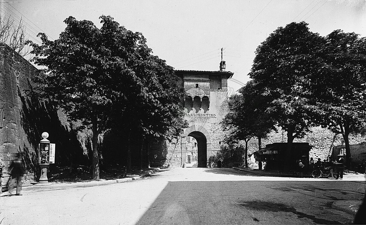 Porta S. Lorentino (già Porta Fiorentina)