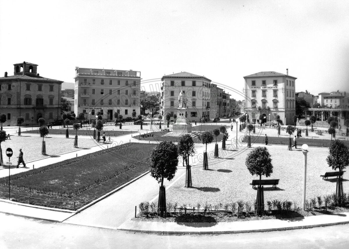 Piazza Guido Monaco