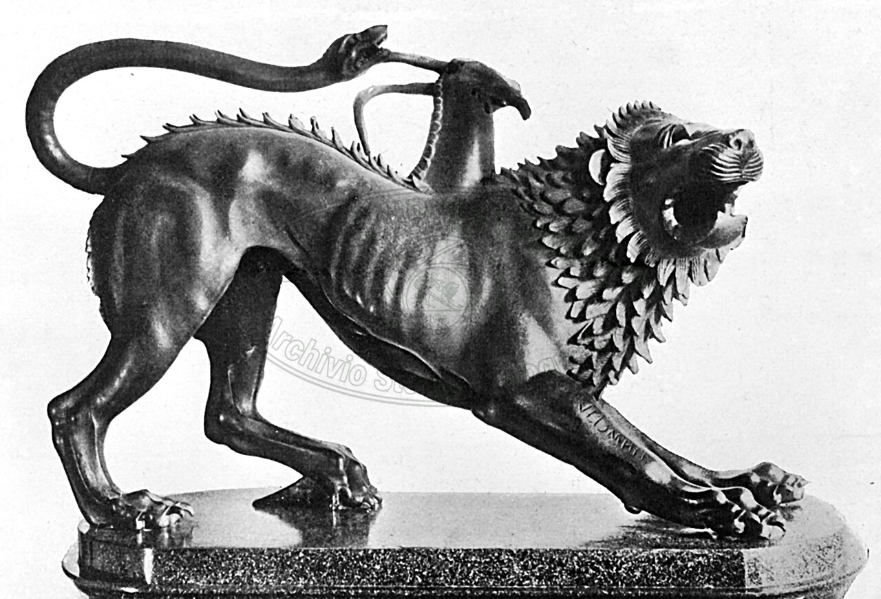 La “Chimera d’Arezzo”,
