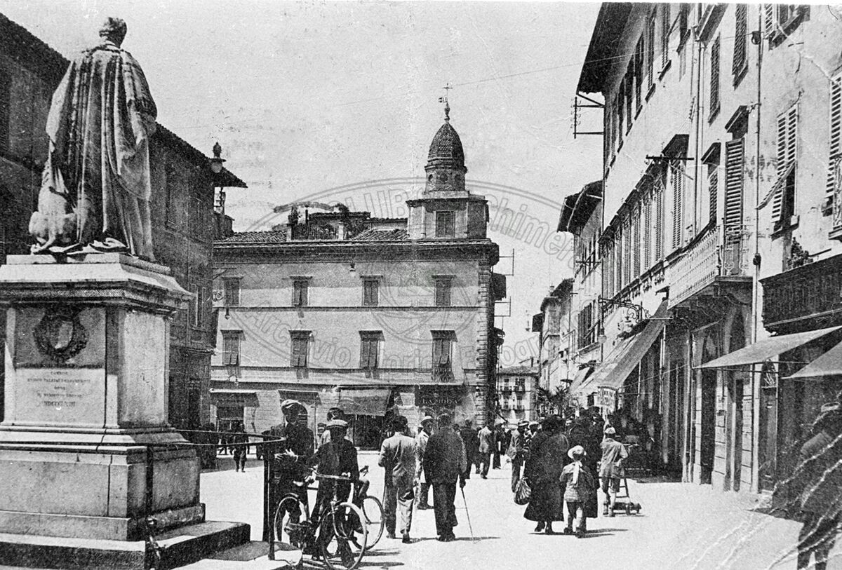 Piazza S. Francesco (o Umberto I)