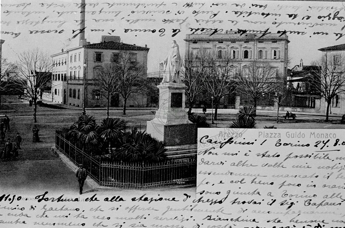 Piazza Guido Monaco