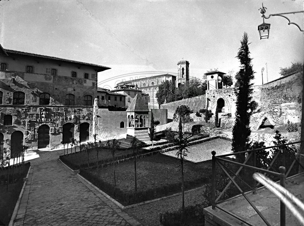 Via dei Pileati