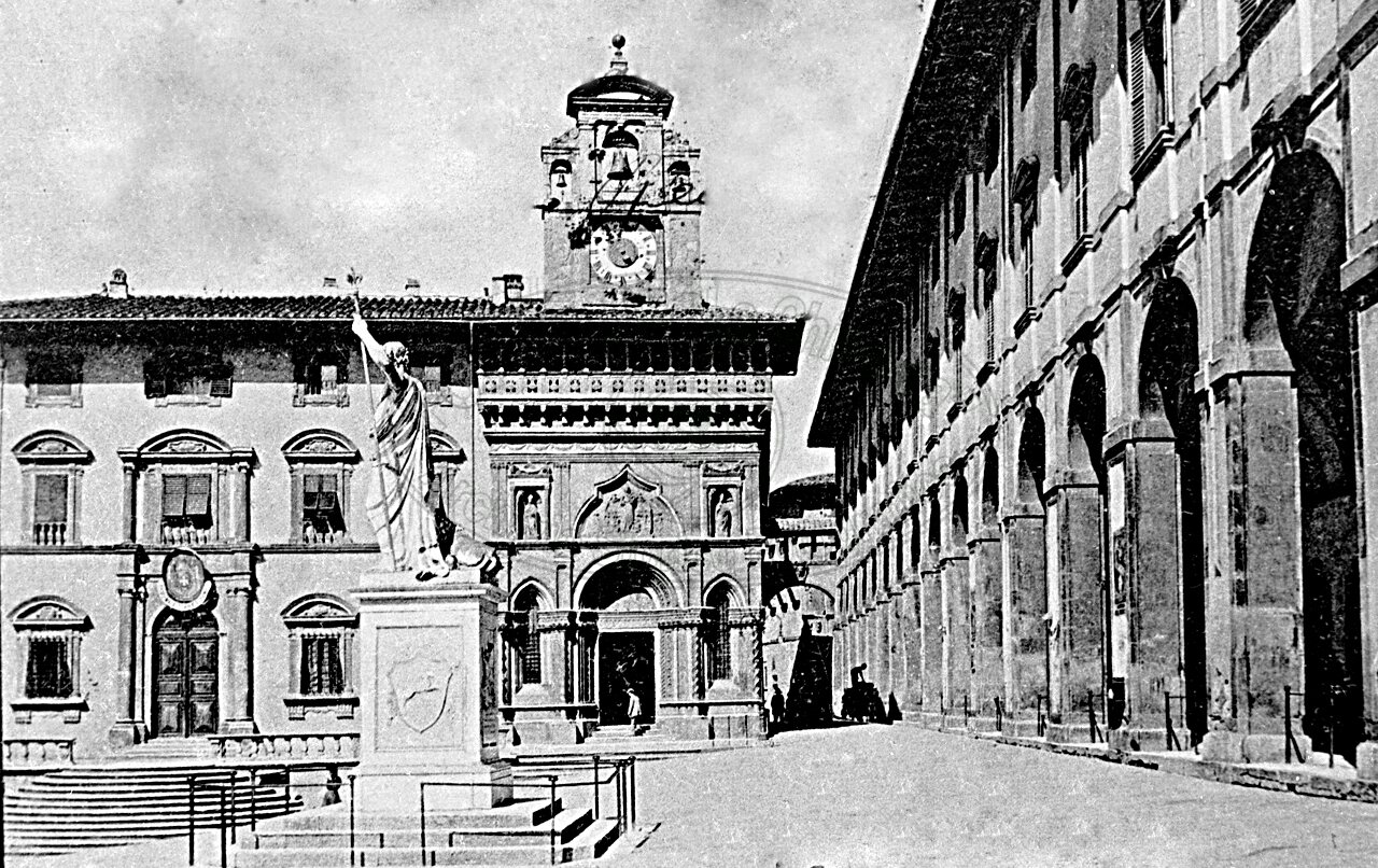 Piazza Grande (o Vasari)