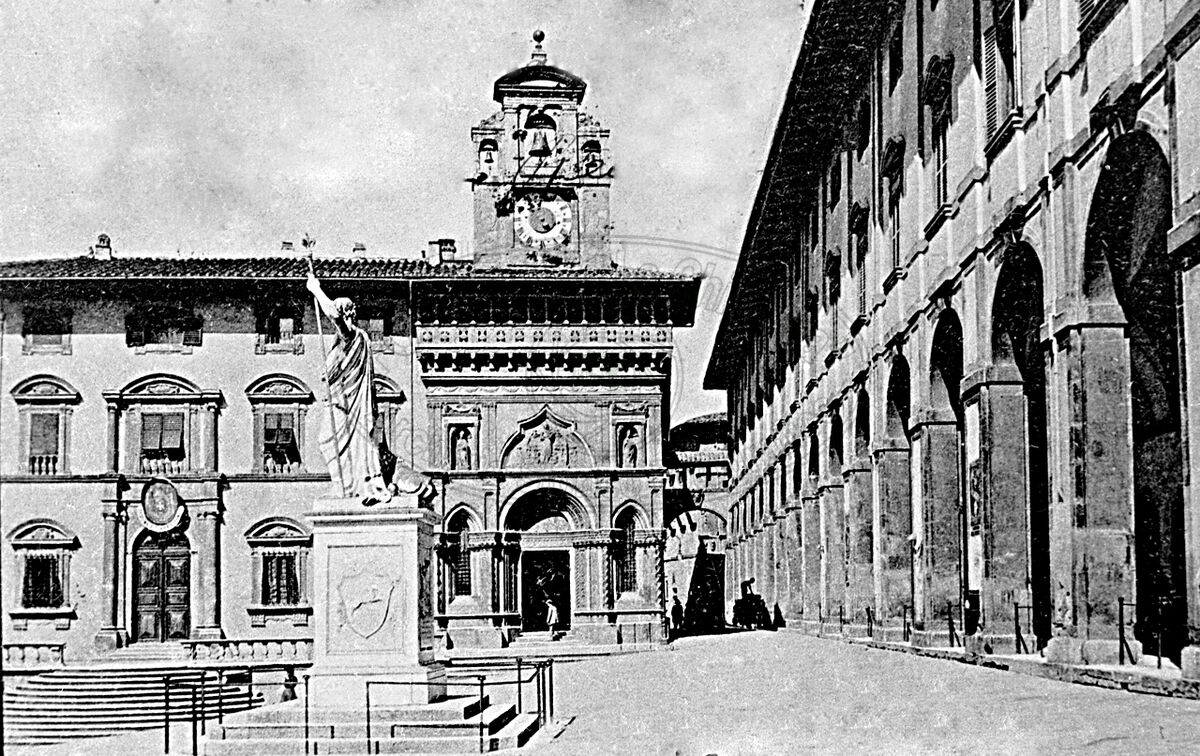 Piazza Grande (o Vasari)