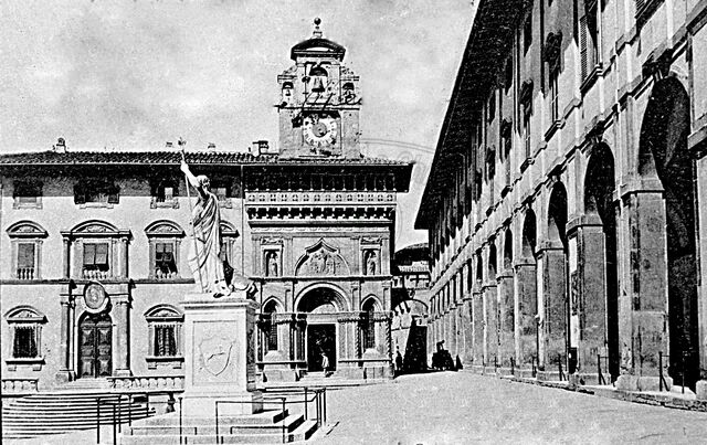 Piazza Grande (o Vasari)