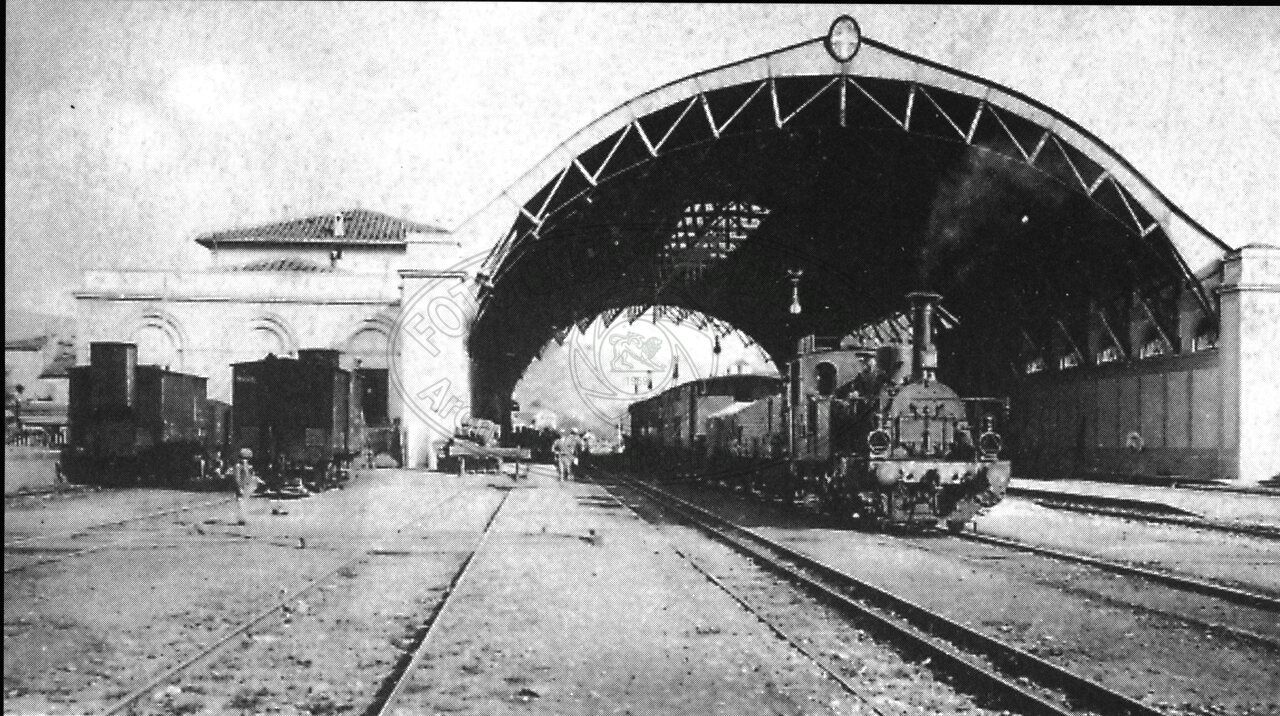 Stazione ferroviaria