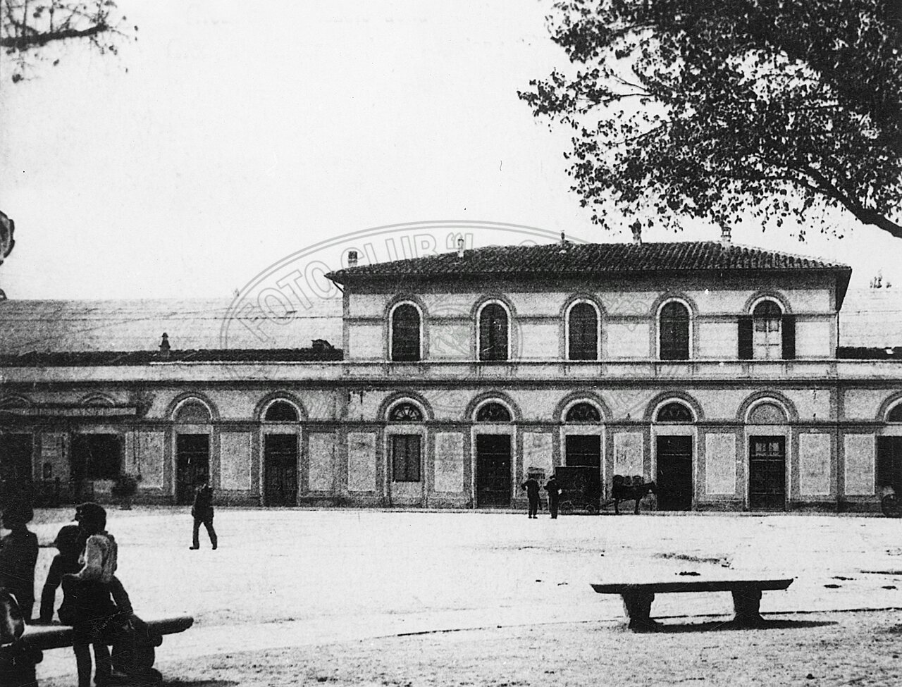 Stazione ferroviaria