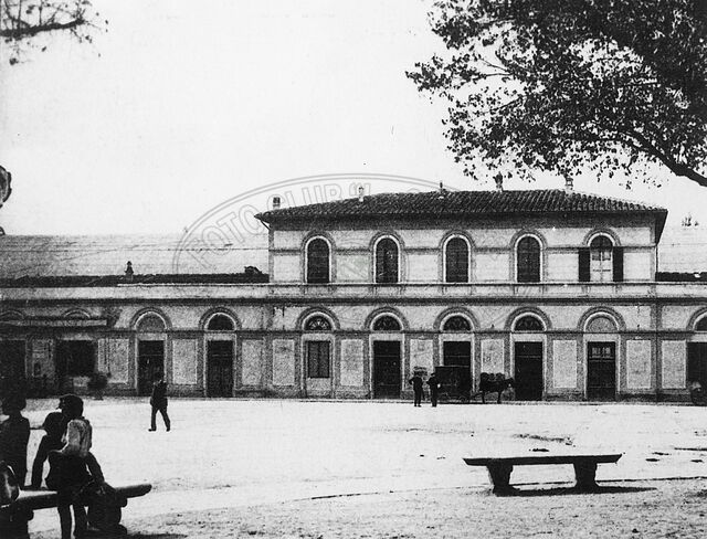 Stazione ferroviaria