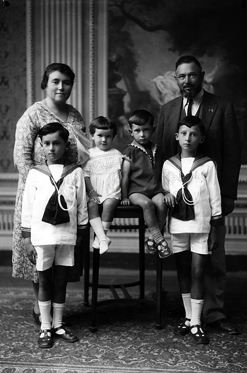 Ritratto di famiglia in studio
