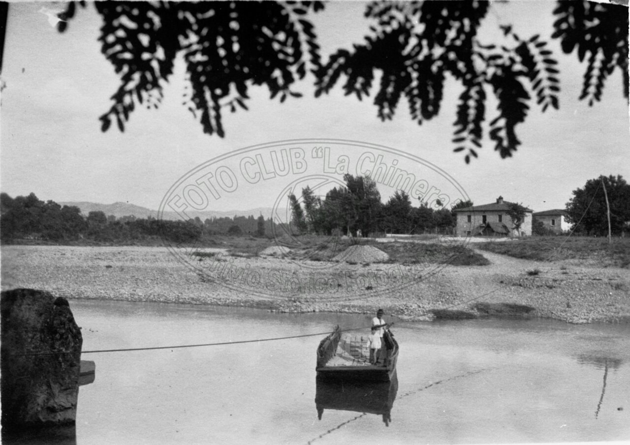 Traghetto sull’Arno