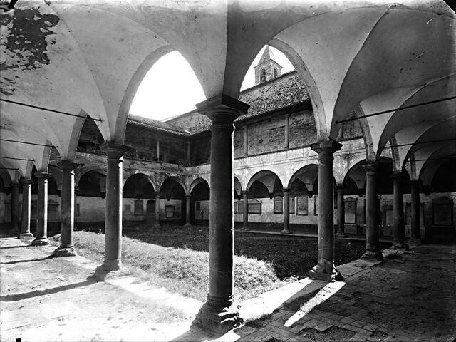 Chiostro conventizio