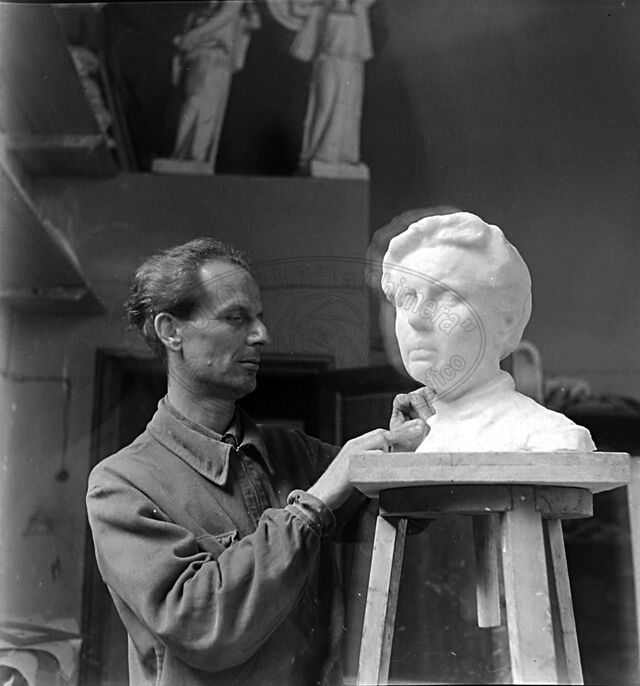 Scultore