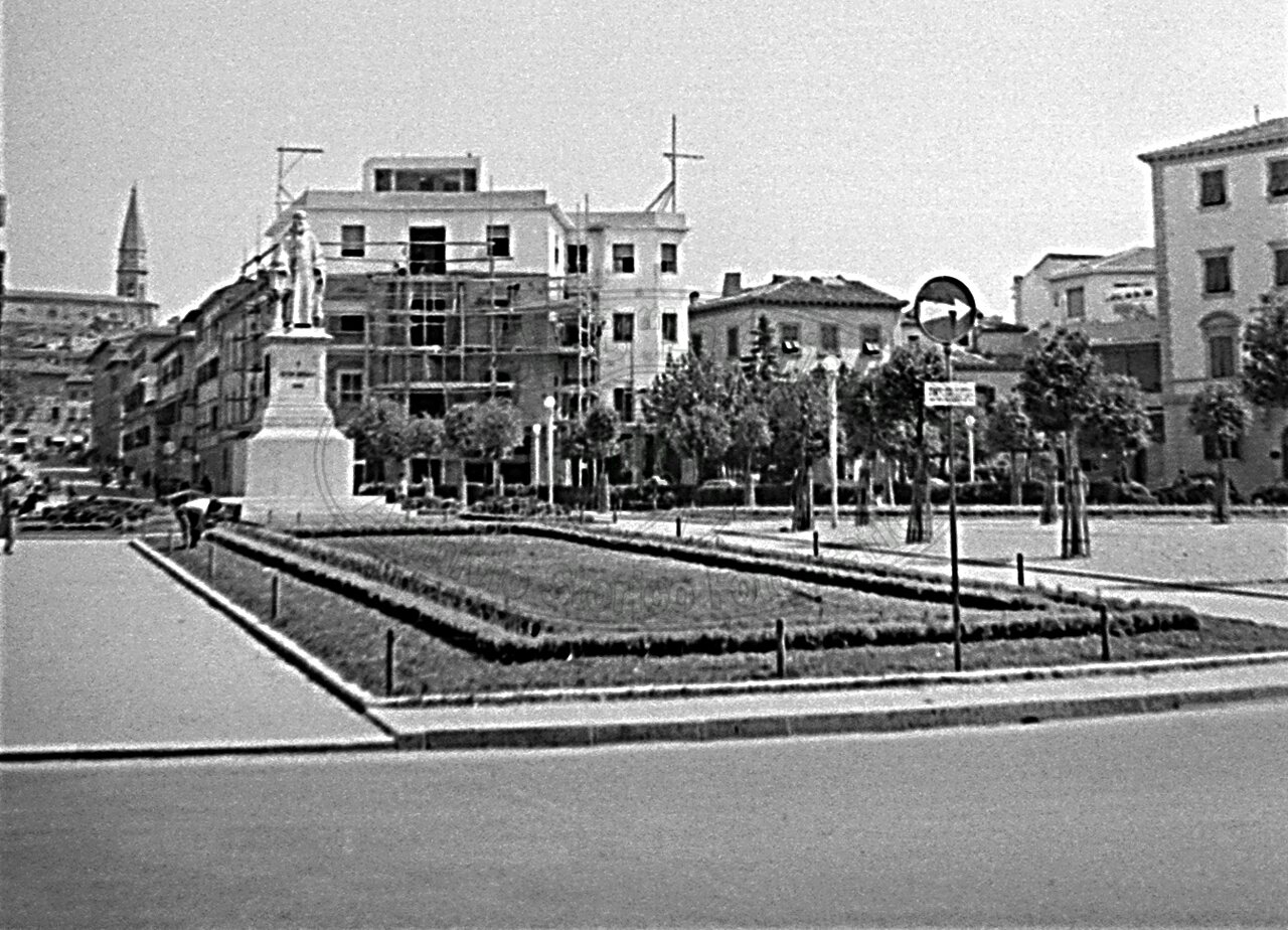 Piazza Guido Monaco