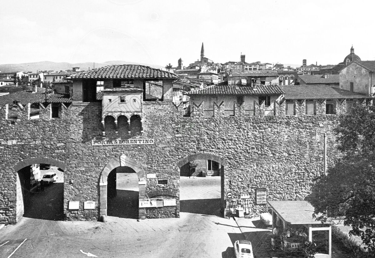Porta S. Lorentino (già porta Fiorentina)