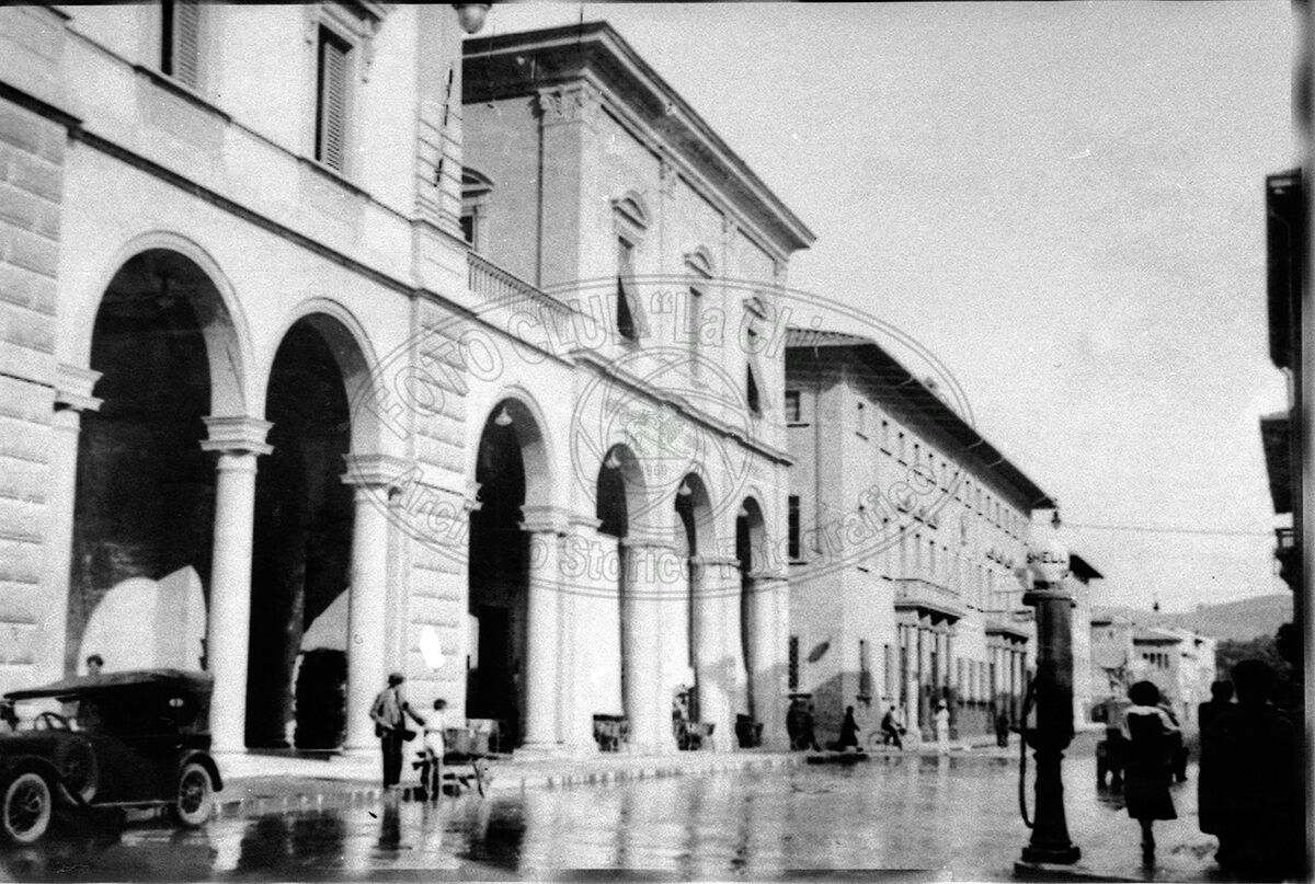 Via Roma