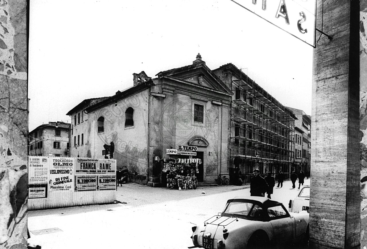 Piazza S. Iacopo (Jacopo)