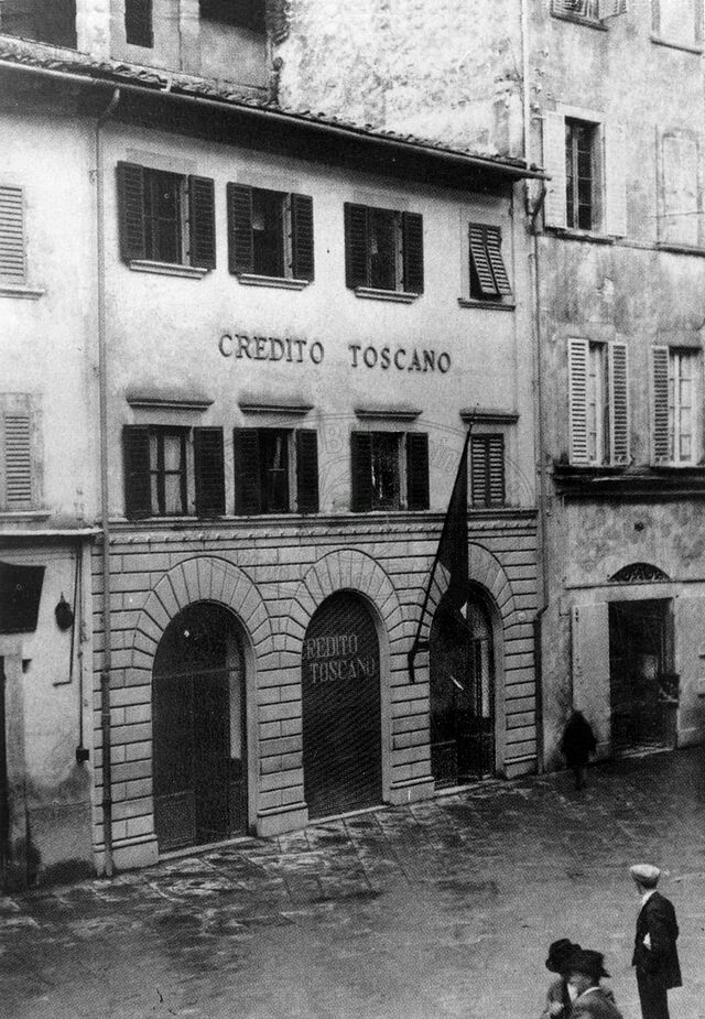 Piazza S. Iacopo (Jacopo)