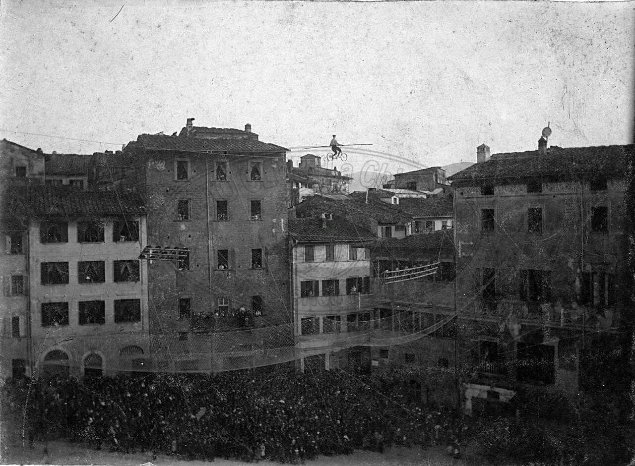 Funambolo in Piazza Grande (o Vasari)
