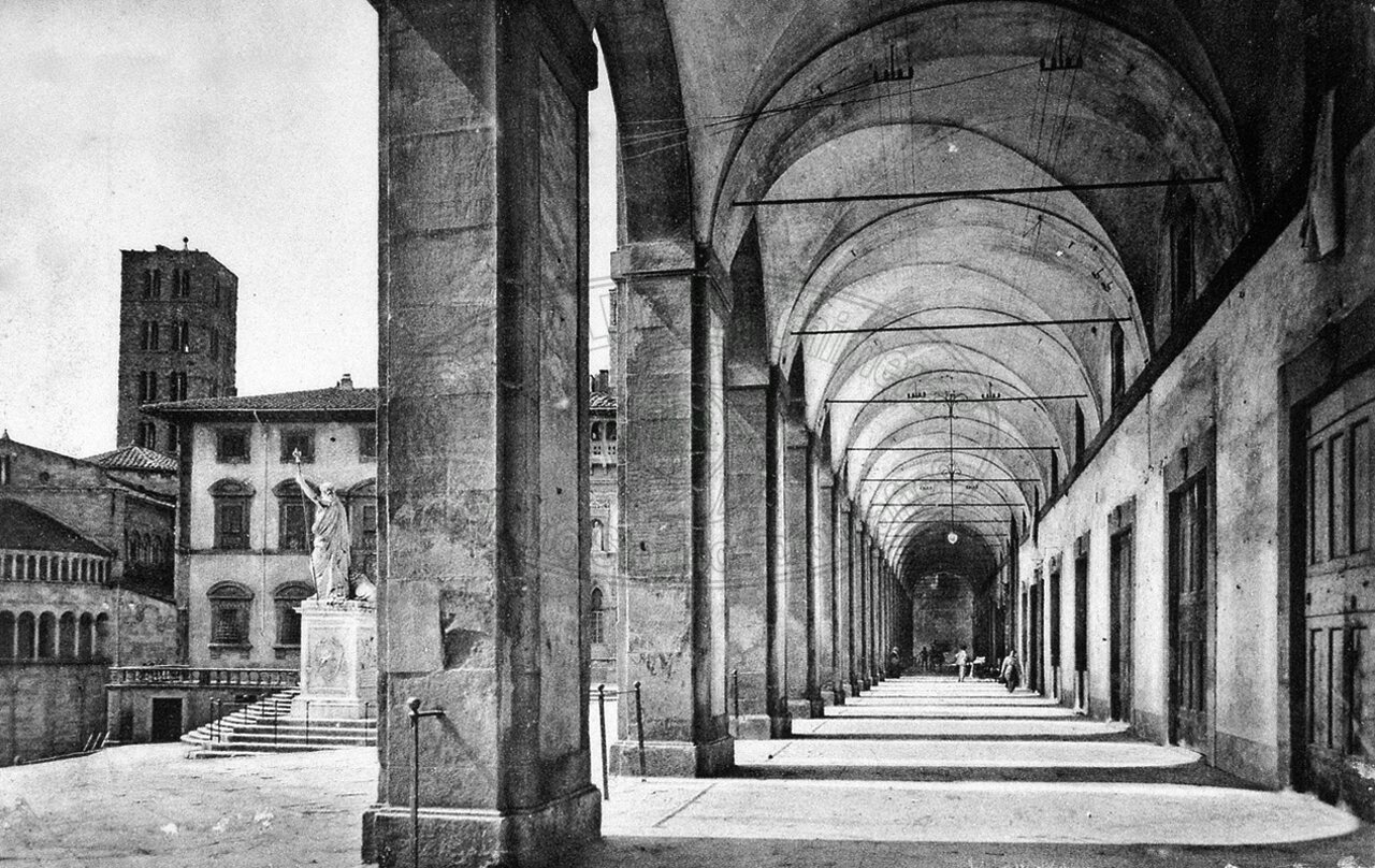 Piazza Grande (o Vasari)