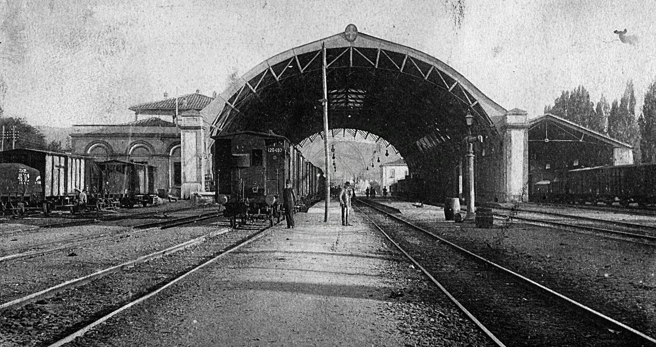 Stazione ferroviaria