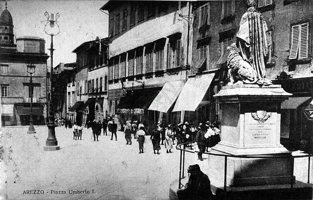 Piazza S. Francesco (già Umberto I)