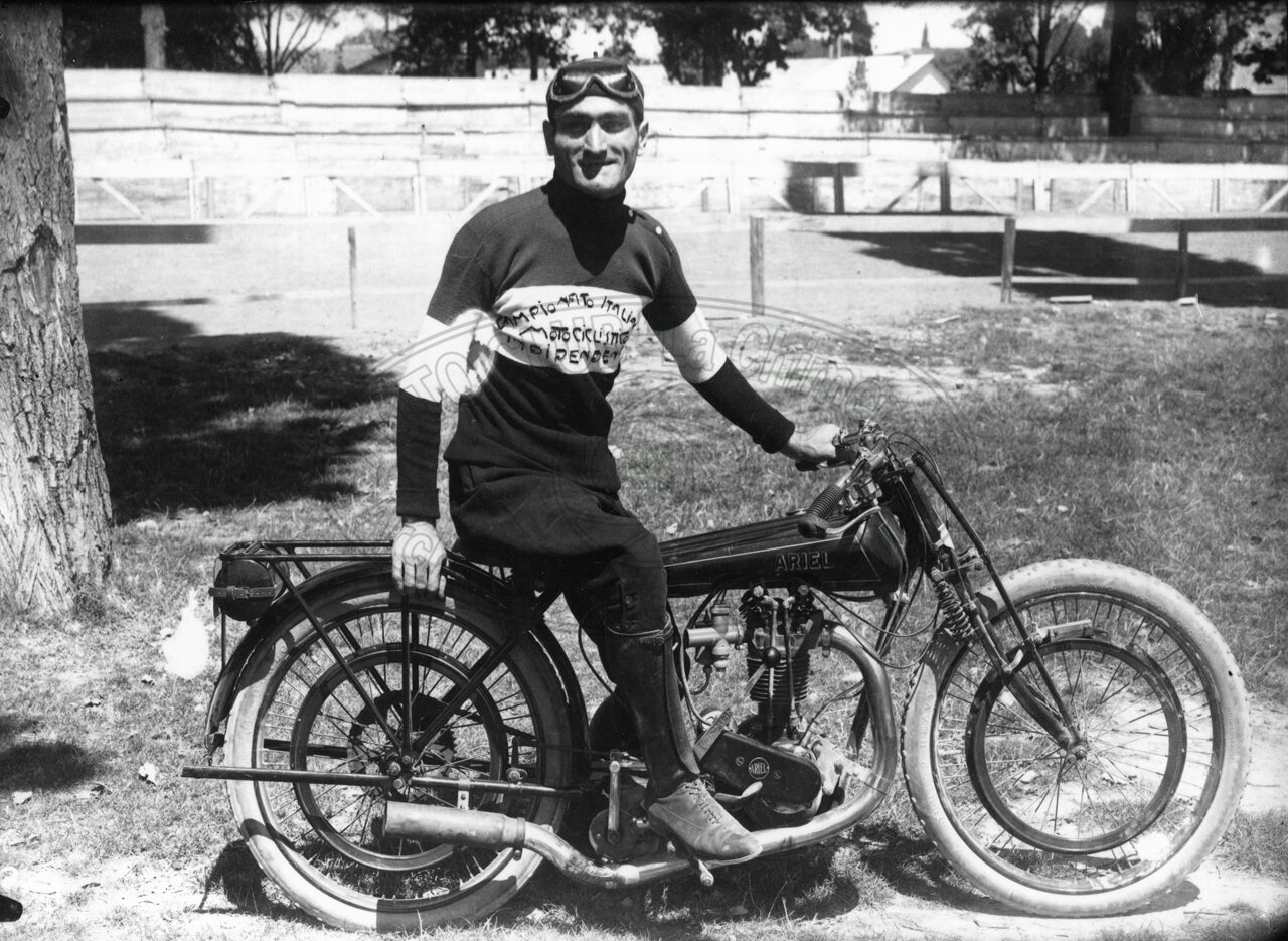 Il campione di motociclismo Mori