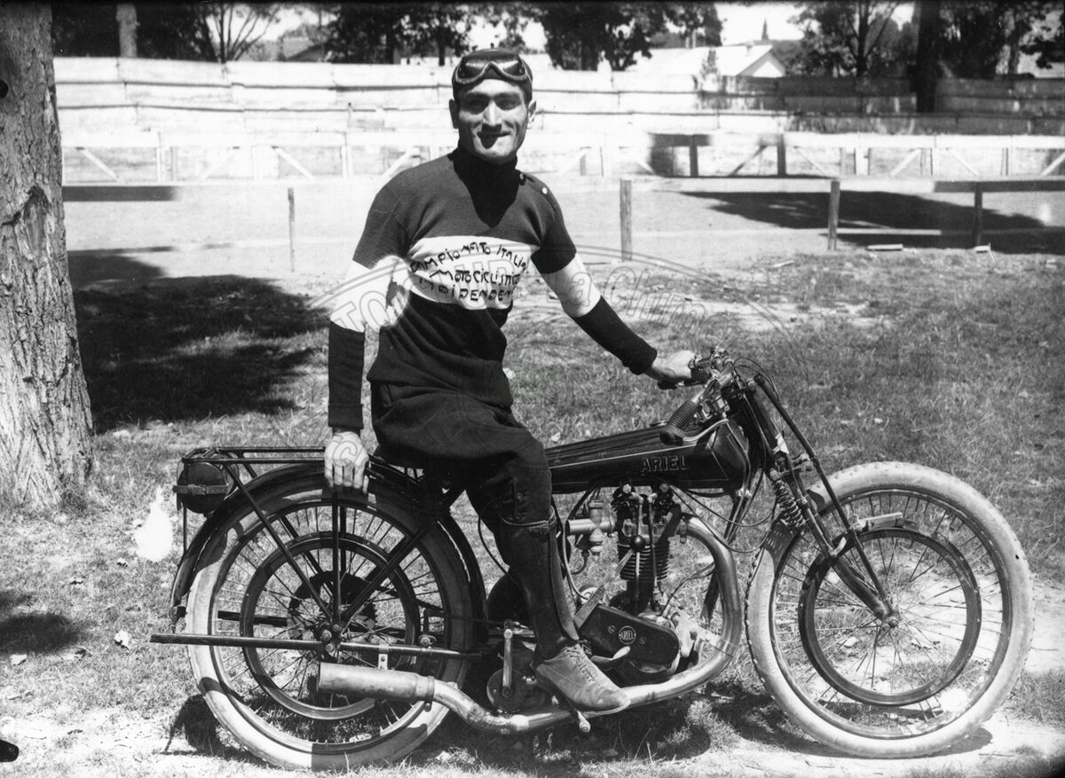Il campione di motociclismo Mori