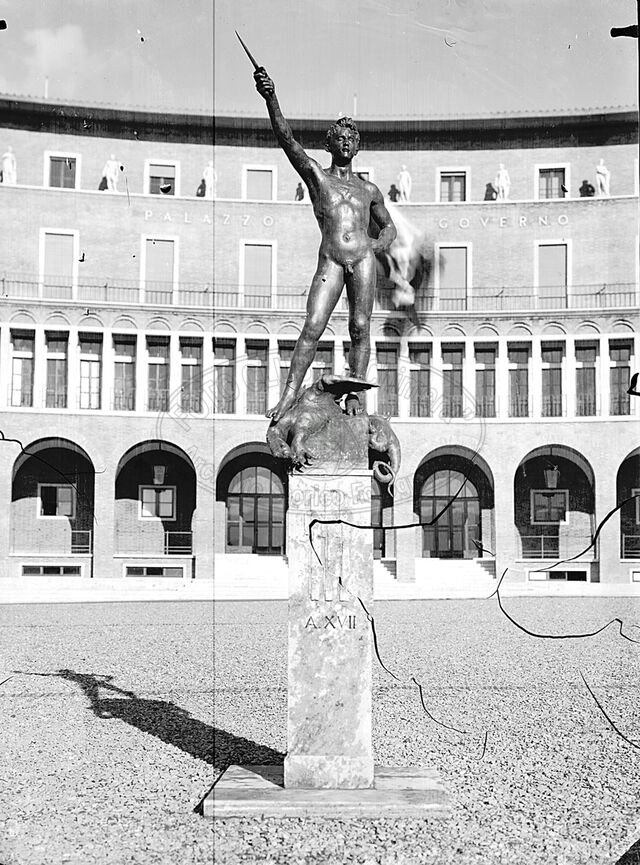 Monumento al Legionario
