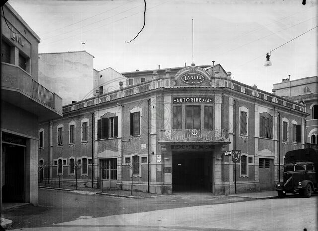 Via Petrarca