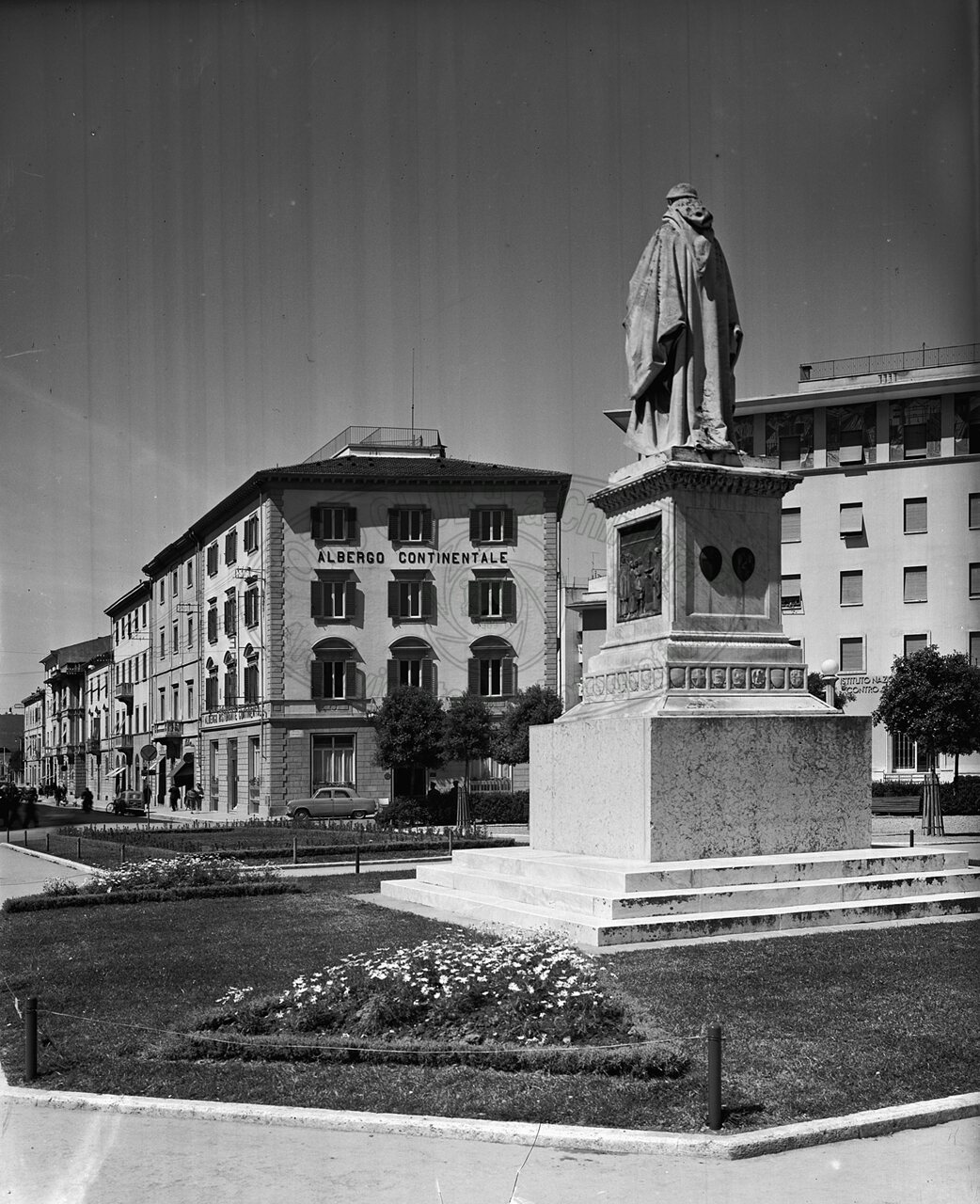 Piazza Guido Monaco