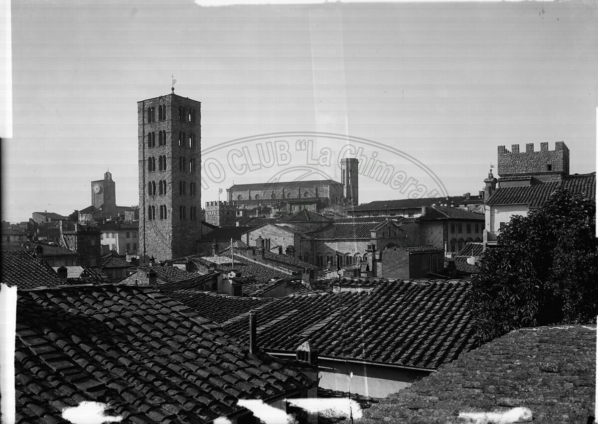 Torri e tetti