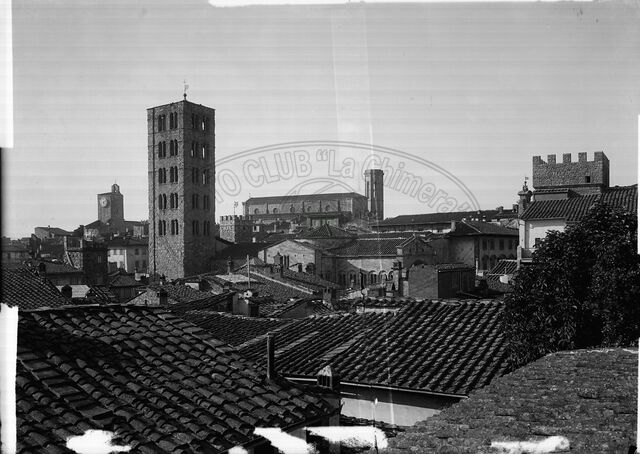 Torri e tetti