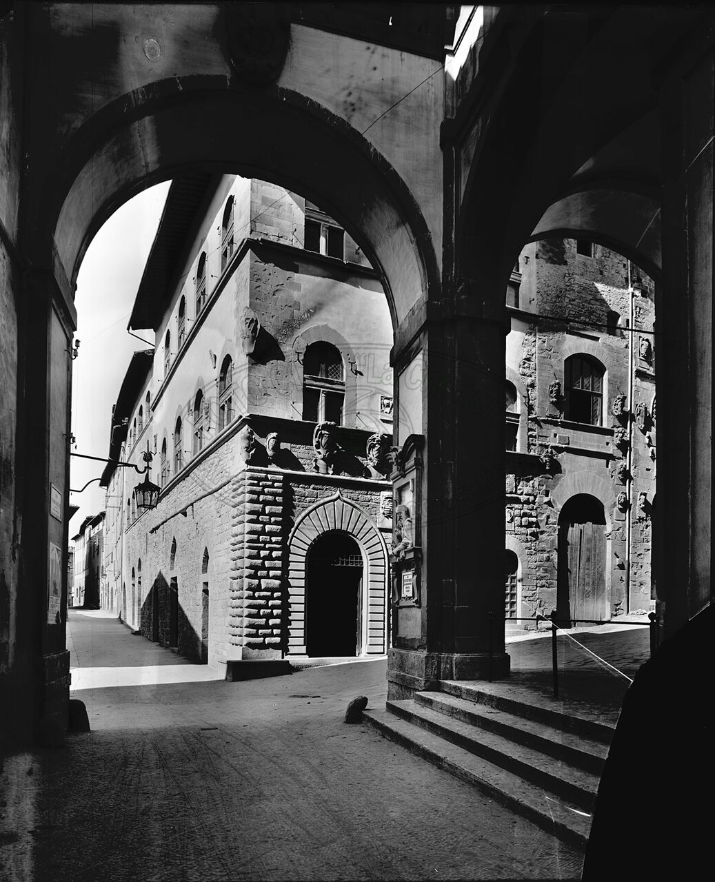 Palazzo Pretorio, parte inferiore