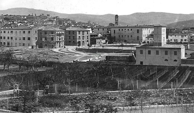 Panorama di Piazza Guido Monaco