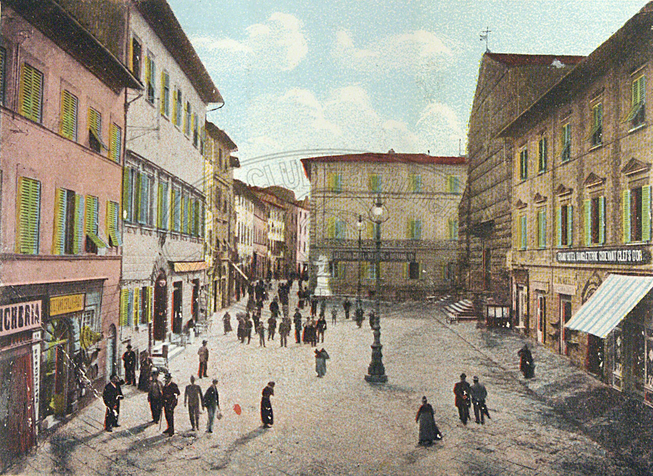 Piazza S. Francesco (già Umberto I°)