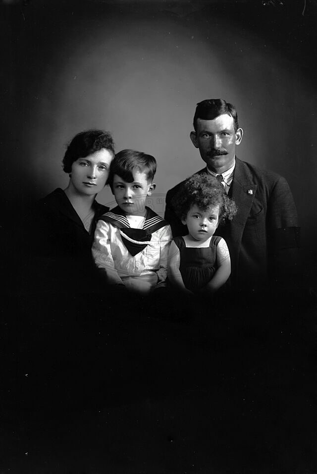 Ritratto di famiglia in studio