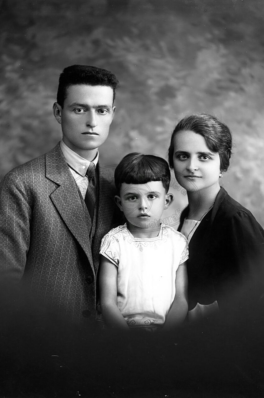 Ritratto di famiglia in studio